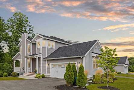 299 Lexington St #16 Woburn, MA 01801