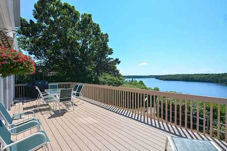 208 Sheep Pond Dr Brewster, MA 02631