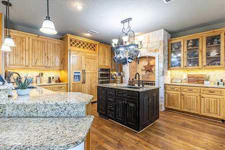 185 Schooner Point Bluff Dale, TX 76433