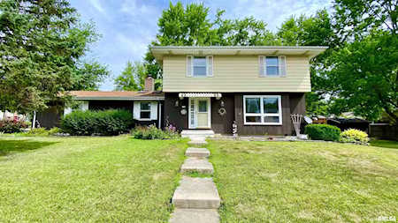 3113 W Brookside Dr Peoria, IL 61615