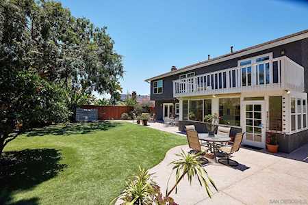5255 Edgeworth San Diego, CA 92109