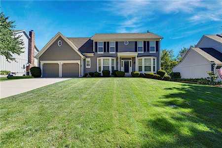 10329 Ballentine St Overland Park, KS 66214