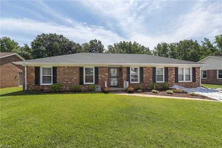 1020 Parkland Ln Virginia Beach, VA 23464
