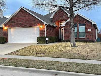212 Ferndale Drive Mckinney, TX 75071