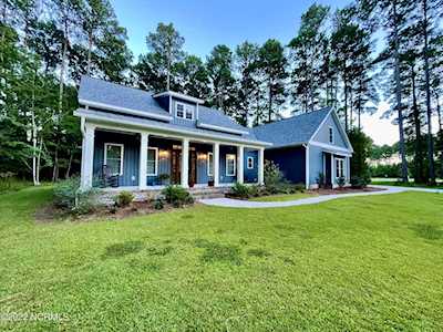 4823 Delft Drive New Bern, NC 28562