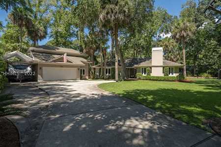 18 Pelican St Hilton Head Island, SC 29928