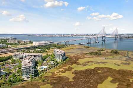 216 Cooper River Dr Mount Pleasant, SC 29464