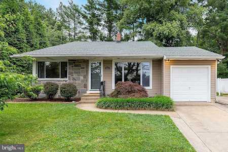 1620 Burnt Mill Rd Cherry Hill, NJ 08003