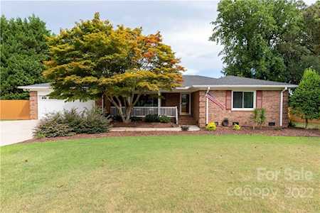 1158 Twin Lakes Rd Rock Hill, SC 29732
