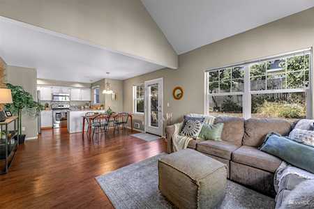 1801 Valhalla Ln #B Bellingham, WA 98226