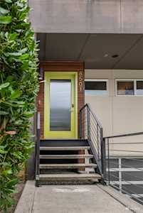 8501 10th Ave NW Seattle, WA 98117