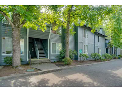 650 SW Meadow Dr #217 Beaverton, OR 97006