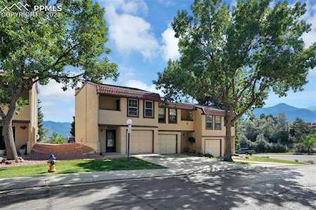 2338 Villa Rosa Drive Colorado Springs, CO 80904