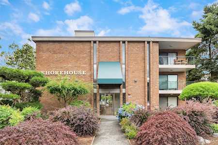 6225 Lake Washington Blvd #205 Kirkland, WA 98033