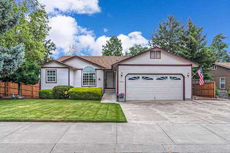 3990 SW Ben Hogan Dr Redmond, OR 97756