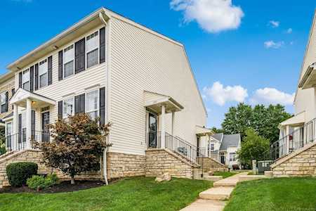284 Oxford Oak Drive Blacklick, OH 43004