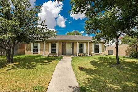 5416 Sagers Boulevard The Colony, TX 75056