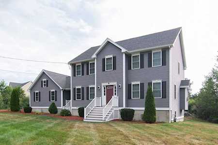215 Salem Rd Dracut, MA 01826