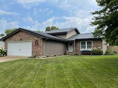 1045 Cherry Lane Peru, IN 46970