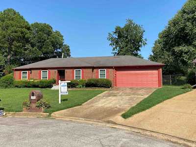 165 Lone Oak Cv Memphis, TN 38109