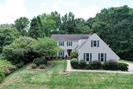 3231 Tatting Rd Matthews, NC 28105