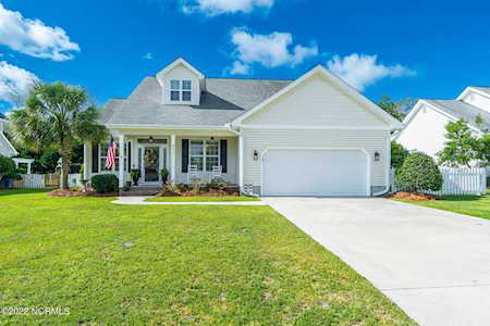 3511 Snead Street Morehead City, NC 28557