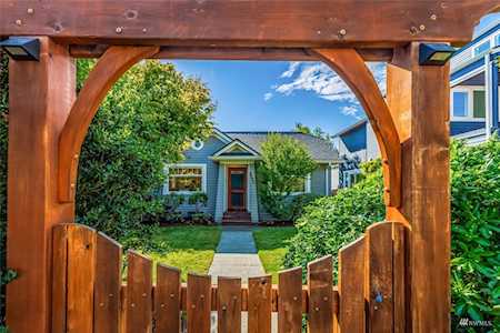 8033 25th Ave NW Seattle, WA 98117