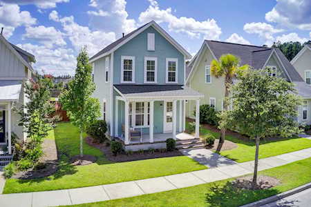 615 Long Meadow St Summerville, SC 29486