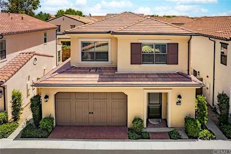 59 Wildvine Irvine, CA 92620