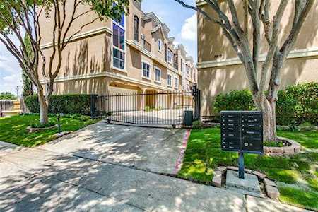 5609 Lindell Avenue #1 Dallas, TX 75206