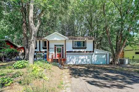 9132 35th Avenue N New Hope, MN 55427