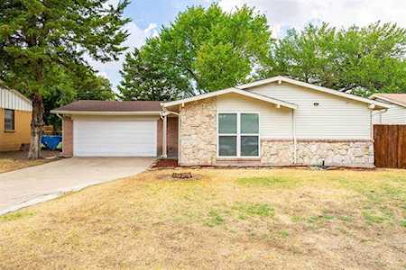 1601 Laurel Lane Plano, TX 75074