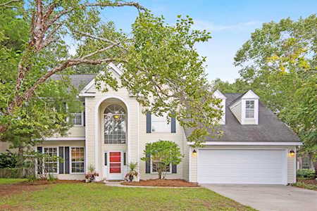1916 Falling Crek Circle Circle Mount Pleasant, SC 29464
