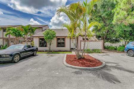 130 Sherwood Circle #14d Jupiter, FL 33458