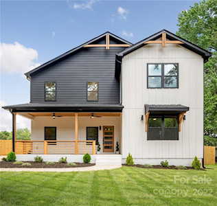 4921 Buckingham Dr Charlotte, NC 28209