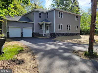 175 Blackfoot Medford Lakes, NJ 08055
