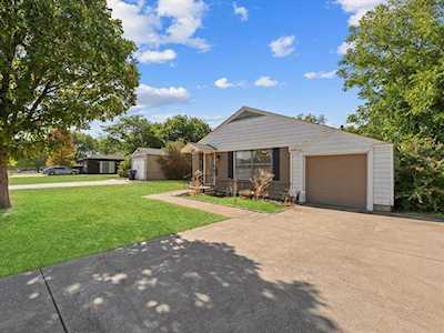 6417 Calmont Avenue Fort Worth, TX 76116