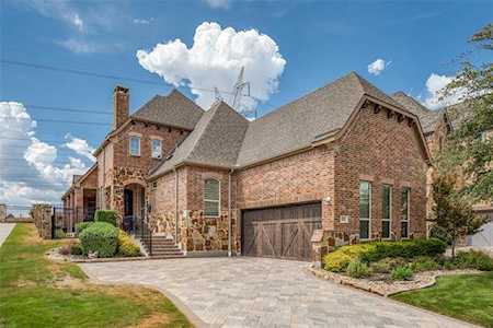 820 The Lakes Boulevard Lewisville, TX 75056