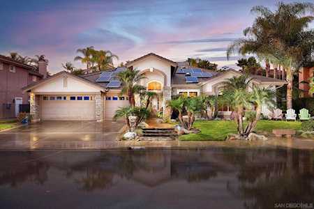 11246 Montaubon Way San Diego, CA 92131