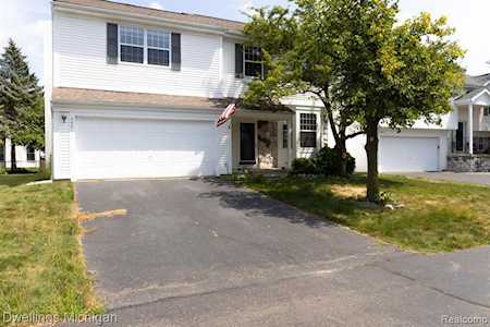 2381 Mcgee Westland, MI 48186