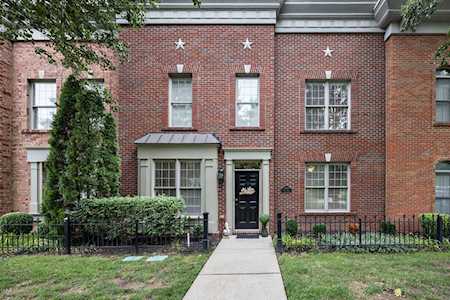 2591 Flying Ebony Dr Lexington, KY 40509