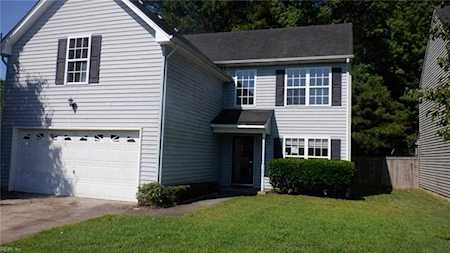 3200 Bromay St Chesapeake, VA 23321