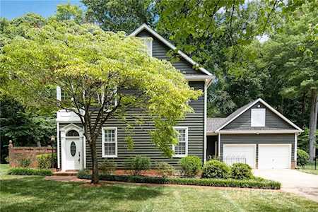 121 Dorie Dr Belmont, NC 28012