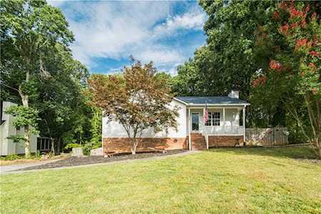 989 Huntington Run Lane Kernersville, NC 27284