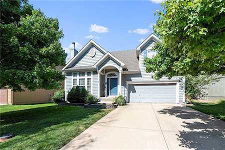 15734 S Brookfield St Olathe, KS 66062