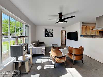8318 N 6th Street Phoenix, AZ 85020