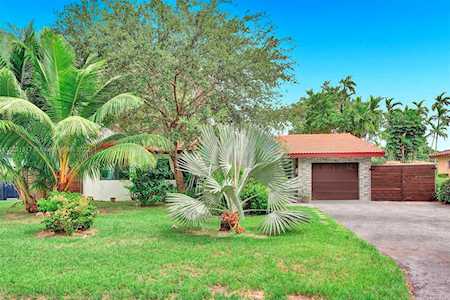 480 NW 88th Ter El Portal, FL 33150