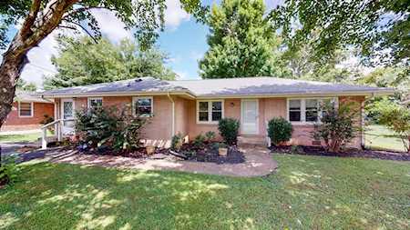 910 Glenwood Dr Murfreesboro, TN 37129