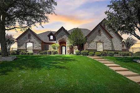 300 Calais Drive Keller, TX 76248