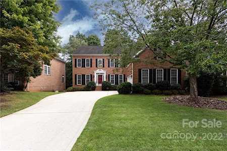 5817 Summerston Place Charlotte, NC 28277